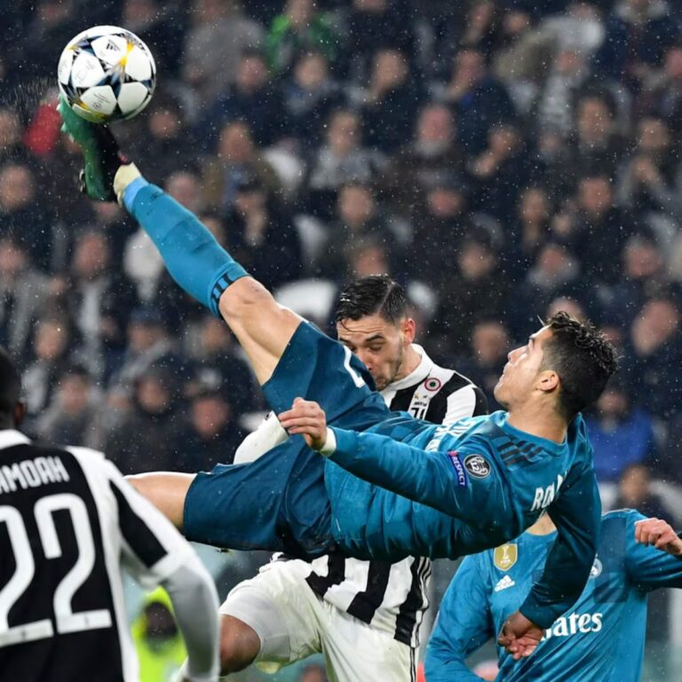 Cristiano Ronaldo legendary overhead kick goal vs Juventus Champions League 2018 Real Madrid.
